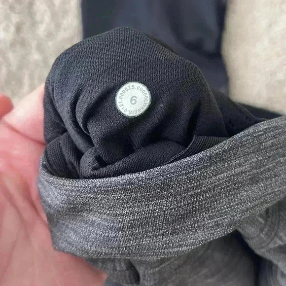 Lululemon Pace Rival Mid Rise Crop Legging 22” - Picture 6 of 6